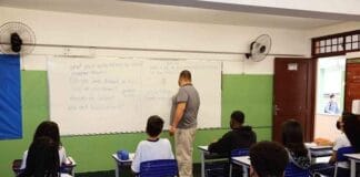 Educação divulga lista da primeira rodada de atribuição de vagas para remoção estadual de servidores