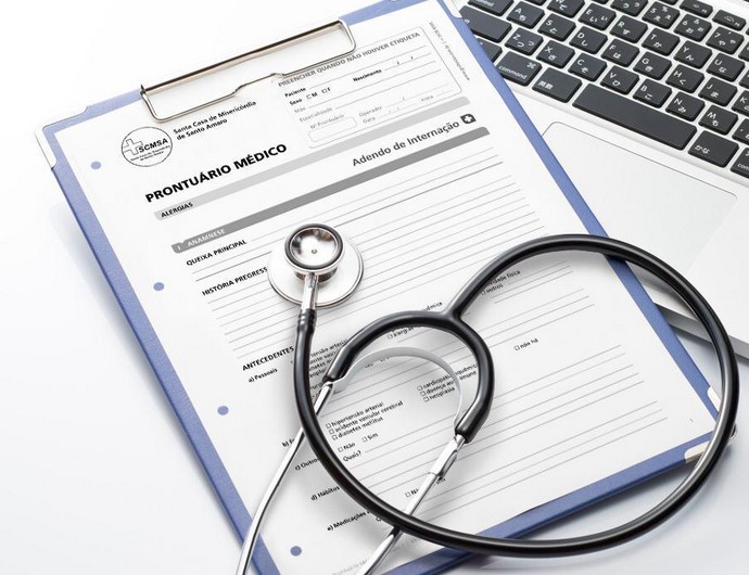 Inep abre inscrições para médicos que vão elaborar questões do Revalida e Enamed