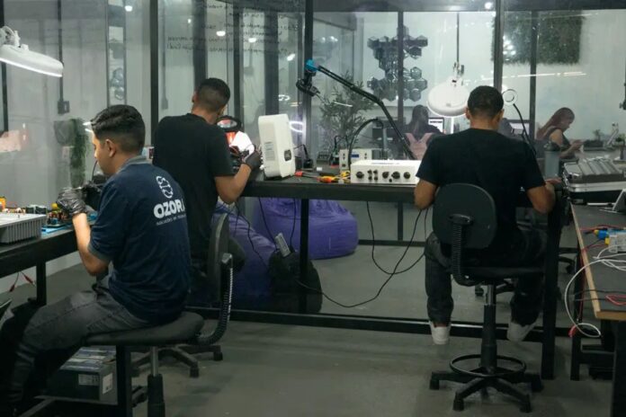 bbae0e76-2bc7-4273-bfd5-e29d39b987c3 Manutenção fortalece eficiência energética de inversores