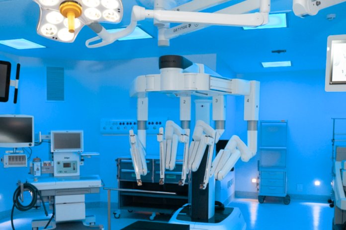 51cb4a78-1a54-4a0d-9990-efb579765a66-1 Avanço tecnológico influencia abordagens cirúrgicas na urologia oncológica