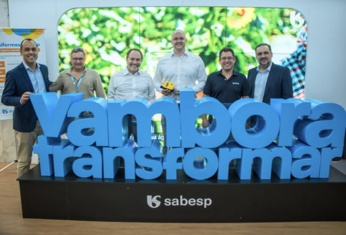 9561d200-b968-4e6b-9cb0-f10f1fc0070f M2M e AXIOMA firmam MOU com Sabesp para Medição Inteligente